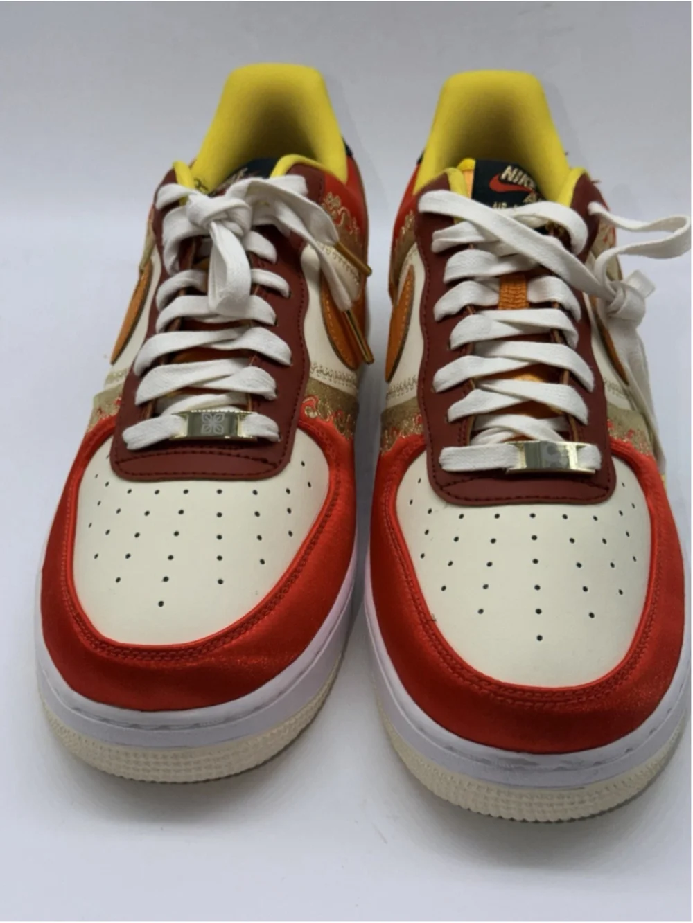 Nike product pair